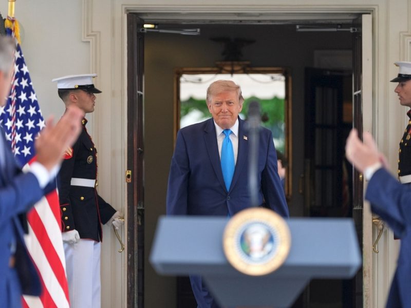 Tribunal echa abajo política de Trump: migrantes detenidos pueden salir bajo fianza