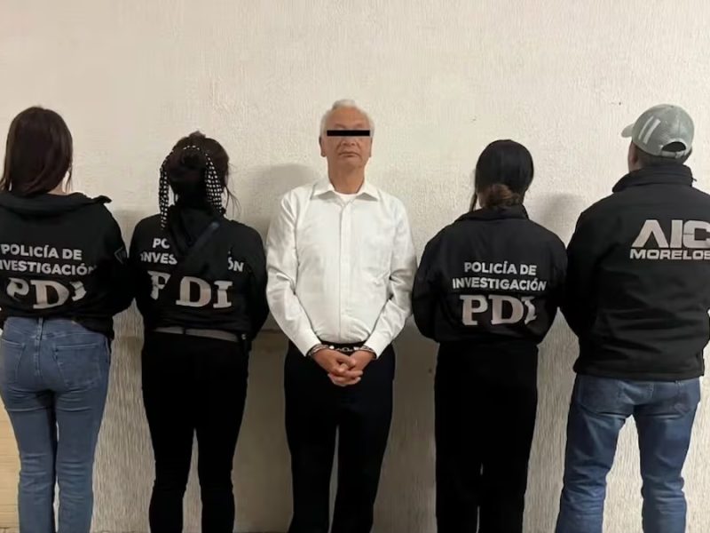 Indaga Fiscalía que exdirector de Pemex golpeó dos veces a esposa; queda en prisión preventiva