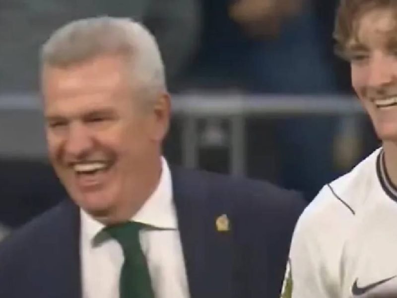 ¿Ofendió el ‘Vasco Aguirre’ a Gordón? Así respondió el seleccionado de Inglaterra  