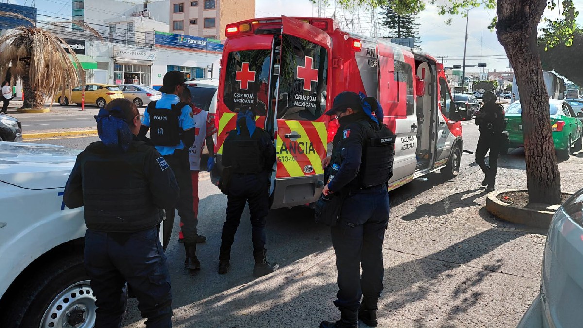apuñalan taxista celaya