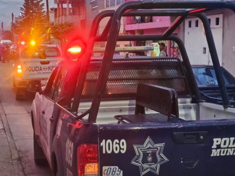 Rafaguean de noche un bar en la colonia Nativitas de Salamanca; no reportan heridos