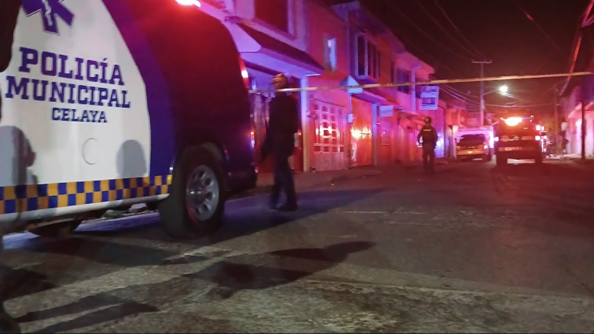 cuerpo joven baleado Celaya
