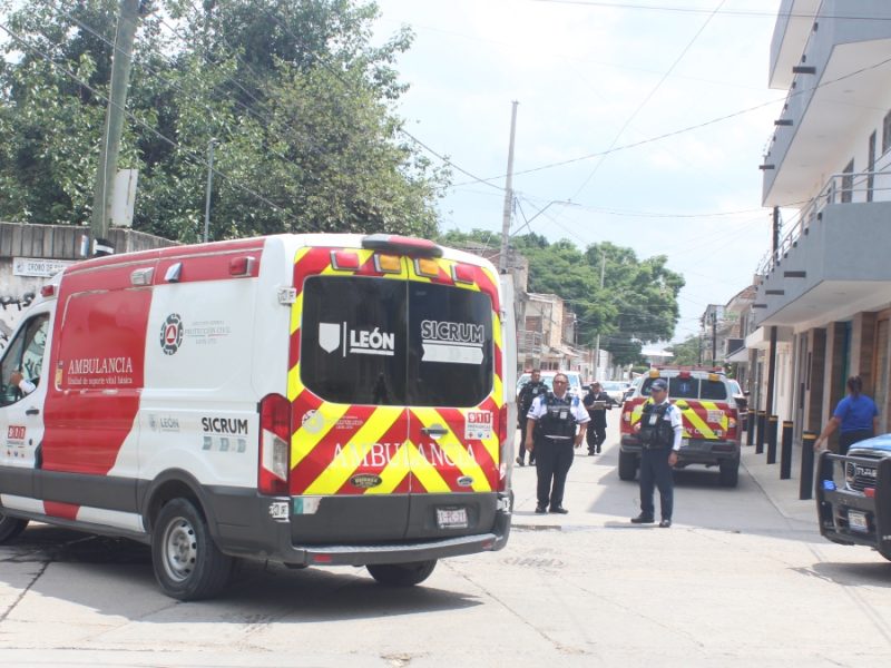 Flamazo en San José del Consuelo: Se echa cigarro en el baño y explota casa; queda grave en León
