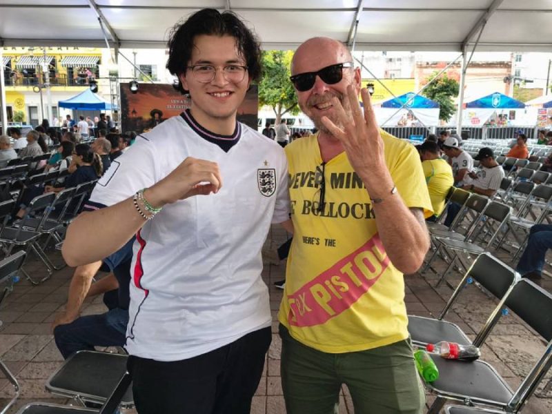 Daren un aficionado inglés muy leonés que disfrutó del triunfo de Inglaterra sobre Francia