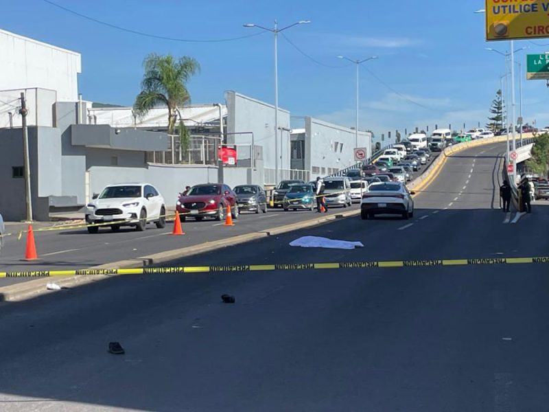 Auto embiste y mata a mujer de la tercera en avenida Guerrero en Irapuato