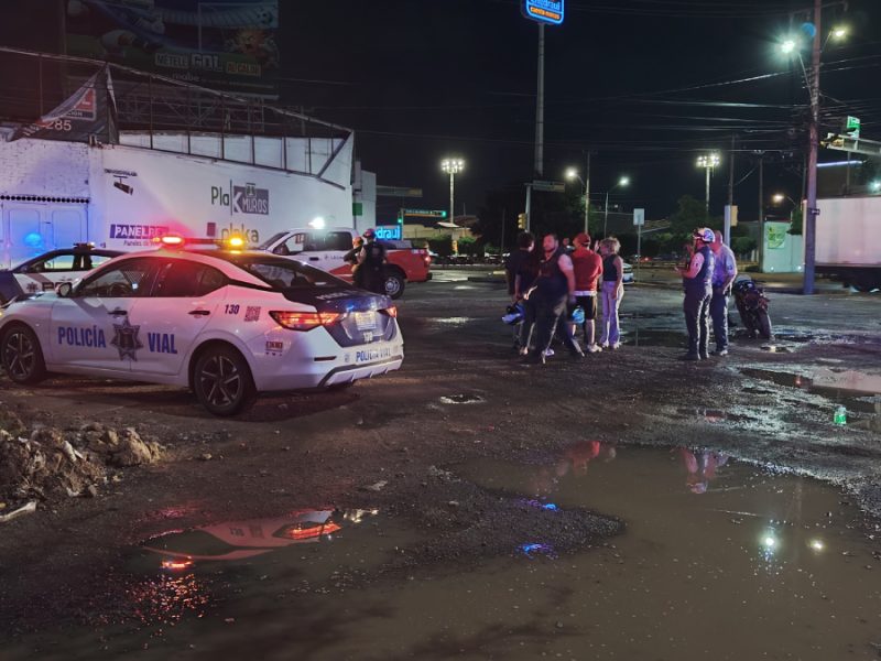Ladrón sufre desprendimiento de pierna tras ser atropellado por un auto tras asalto en León