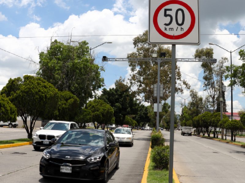 Fotomultas en León: Accidentes bajan 34% pero piden cambios viales ante riesgo de ‘rebote’