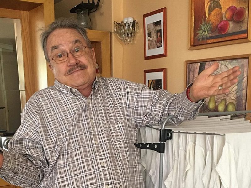 Pedro Sola está triste y desolado, revela periodista: ‘Violencia en su contra es aplastante’