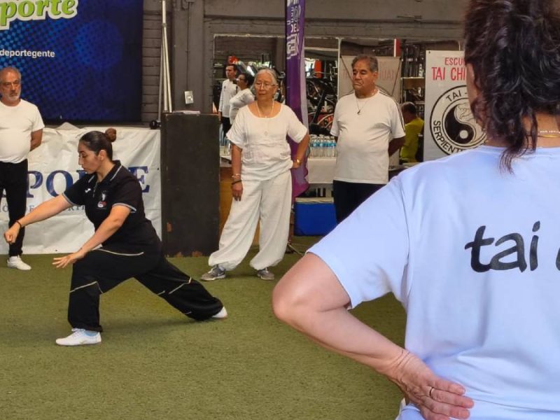 Prestigiada artemarcialista, Elizabeth García visitó León y compartió su experiencia internacional en Tai Chi 