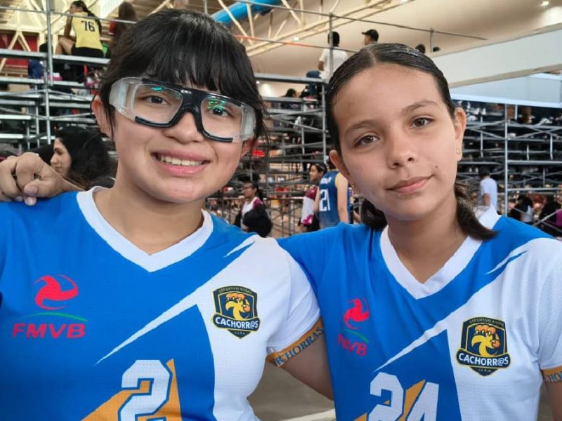 Cachorras de Veracruz imponen calidad en el Festival Nacional de Voleibol en León