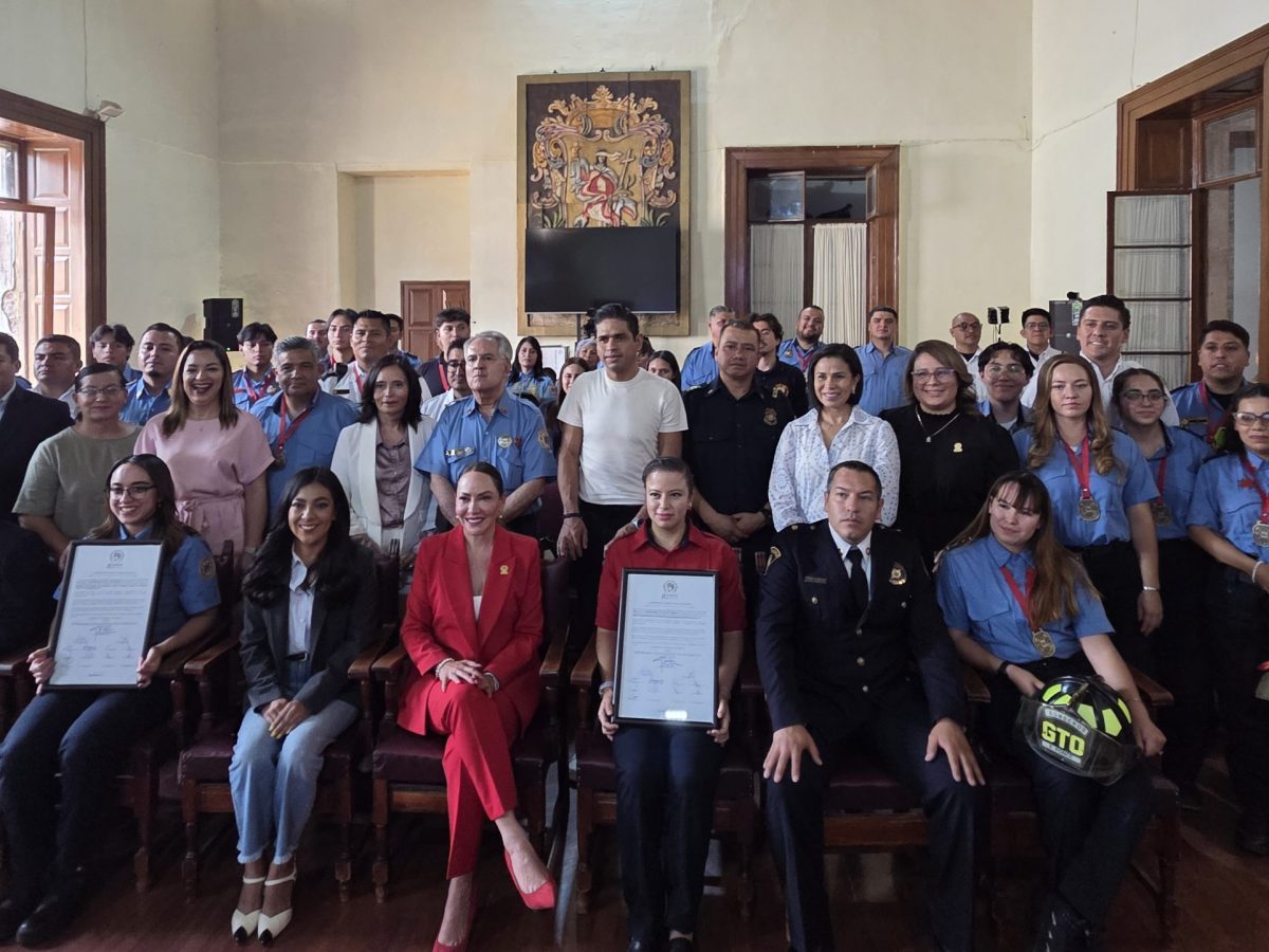 Donan predios en Guanajuato capital a Bomberos para construir sus instalaciones