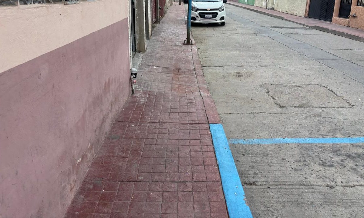Banquetas en San Francisco del Rincón