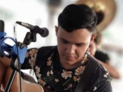 La historia de Rodrigo: El músico de Celaya que transformó a sus padres en buscadores