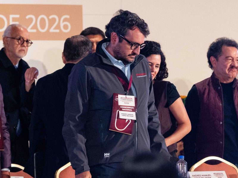 Andy López Beltrán acusa embestida de Estados Unidos tras perder visa