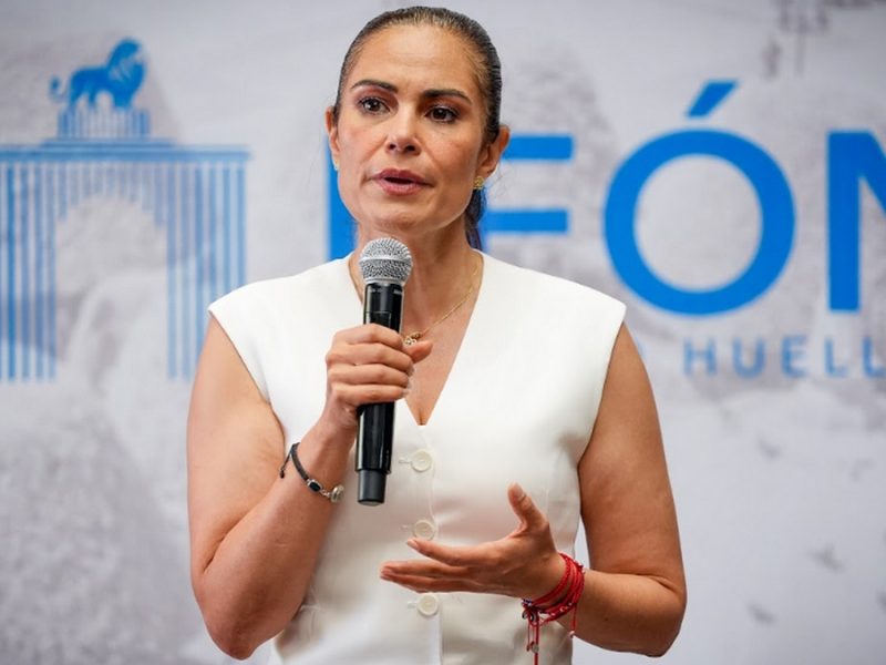 Quien lo hace lo paga, dice Alejandra de trabajador señalado de acoso en Metropolitano