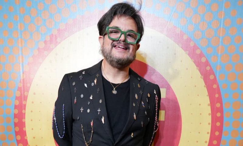 Aleks Syntek habla sobre Inteligencia Artificial en el GIFF