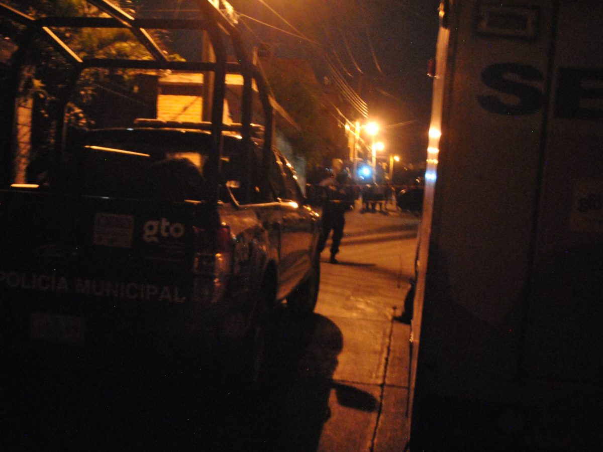 Convivían en la calle y los balean: Matan a Emanuel y dejan grave a su amigo en Valle de Santiago