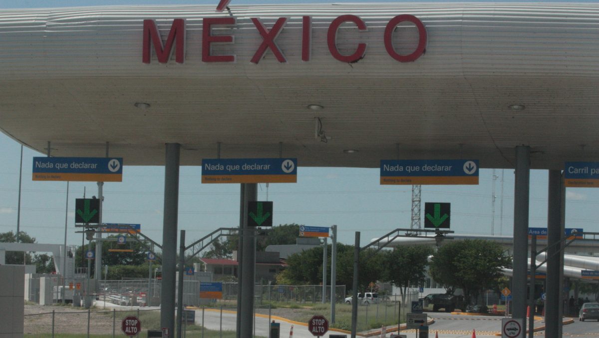Infiltran mafia rumana en Aduanas de México
