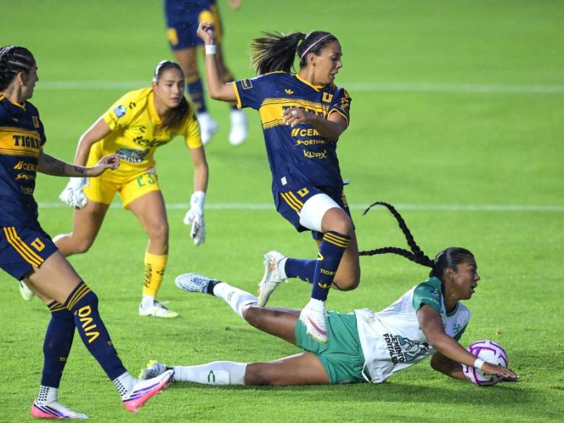 Tras error de Natalia Acuña, León Femenil perdió 2-1 ante Tigres en el cierre de la jornada 2 del Apertura 2026