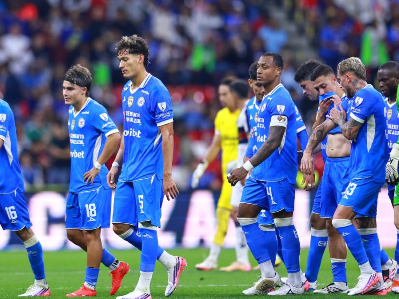 Cruz Azul cae contra el Atlante y Joel Huiqui sufre primera derrota como DT de la Máquina