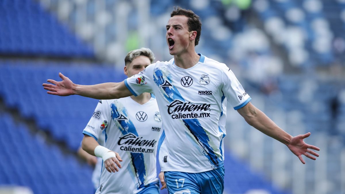 Esteban Lozano Santos Laguna Club América