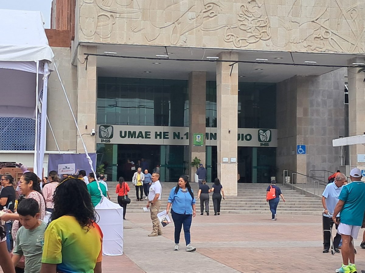 IMSS repara equipo de radioterapia en la T1 de León
