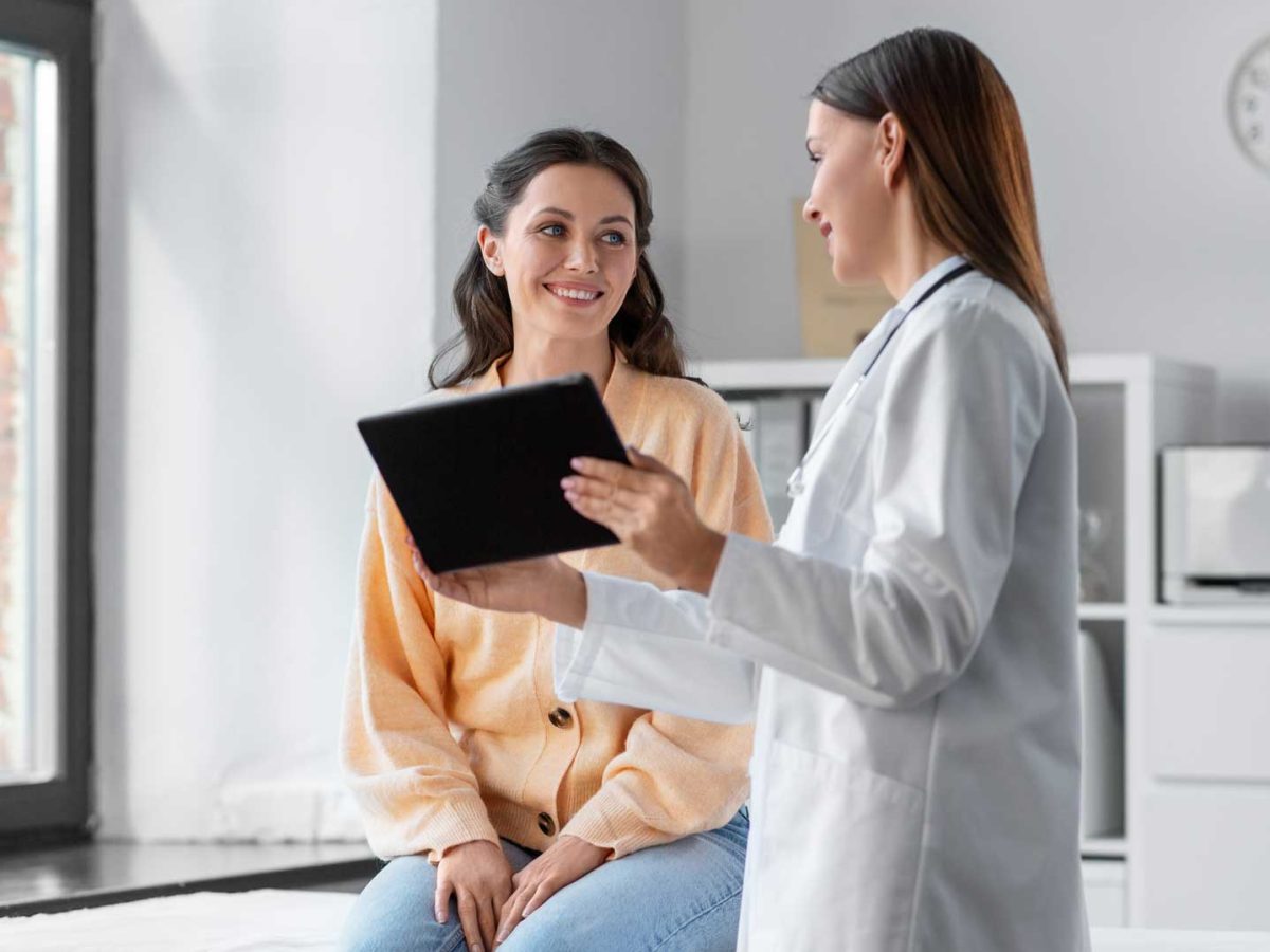 Suben 23% primas de seguros de salud; prevén baja histórica de asegurados