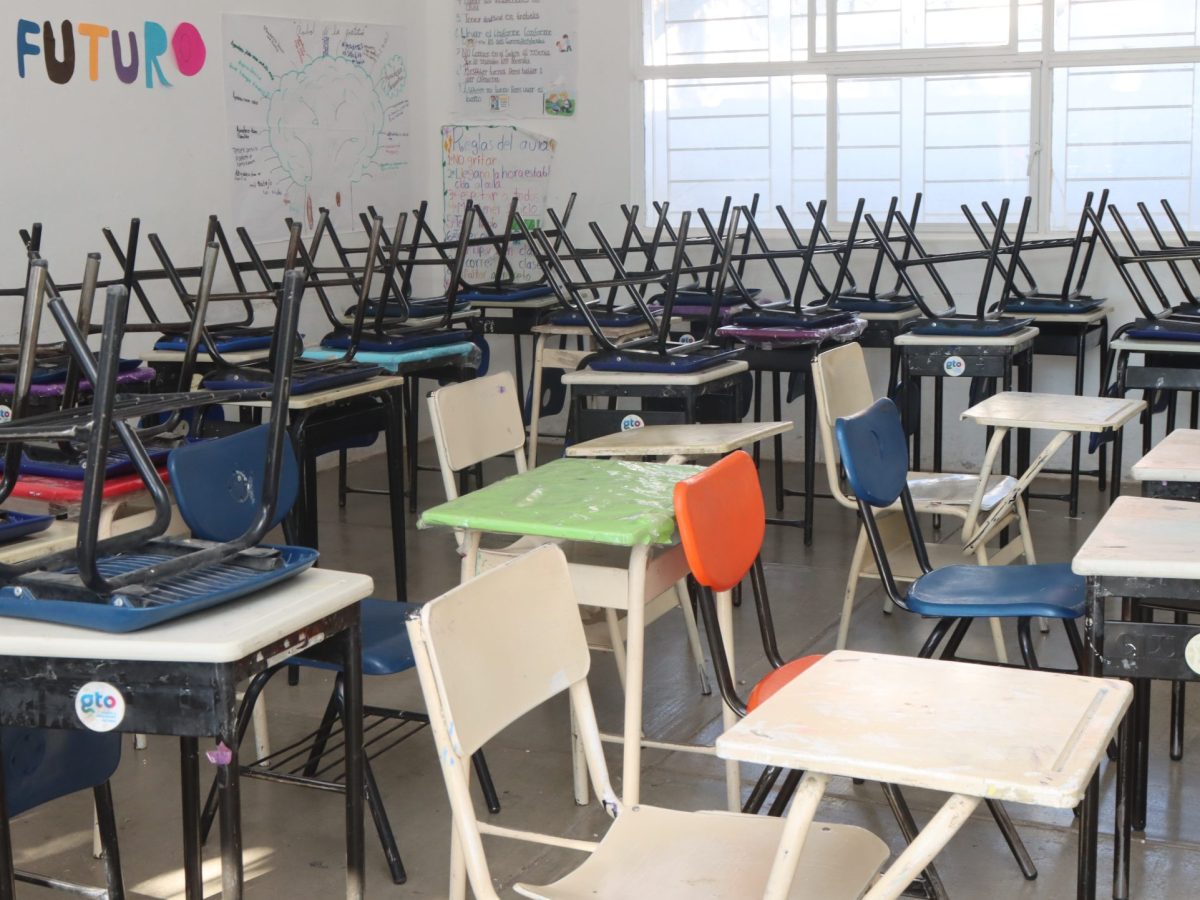 ¿Buscas empleo de maestro? La SEG ofrece vacantes docentes para preparatoria