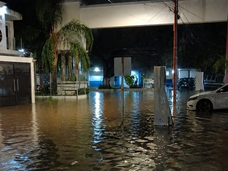 Lluvias del fin de semana atrapan a familias en La Gavia y Los Encinos en Irapuato