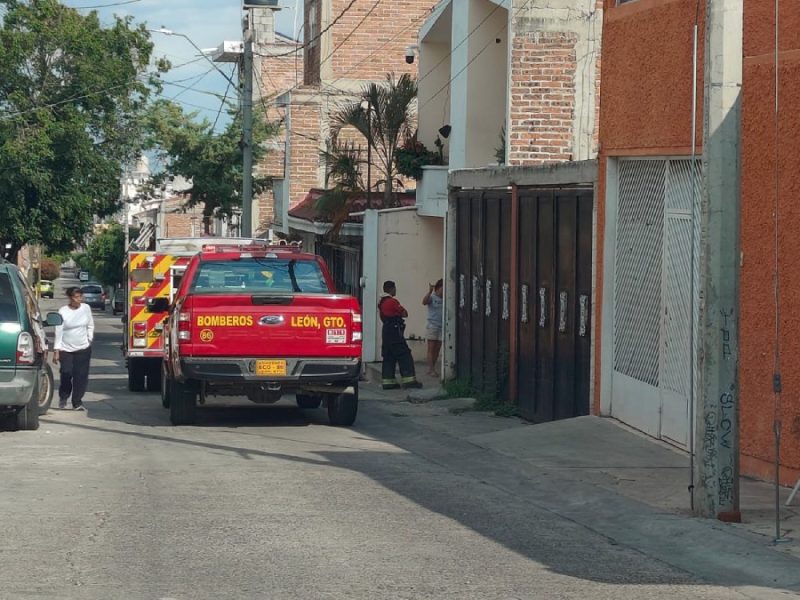 Fuga de gas ocasiona estruendo y moviliza a cuerpos de emergencia