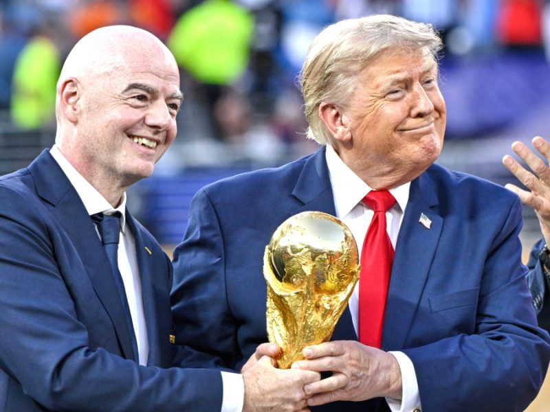 Figo asegura que ‘Infantino debe irse’ de FIFA; presidente habría prometido final del Mundial 2030 a Marruecos