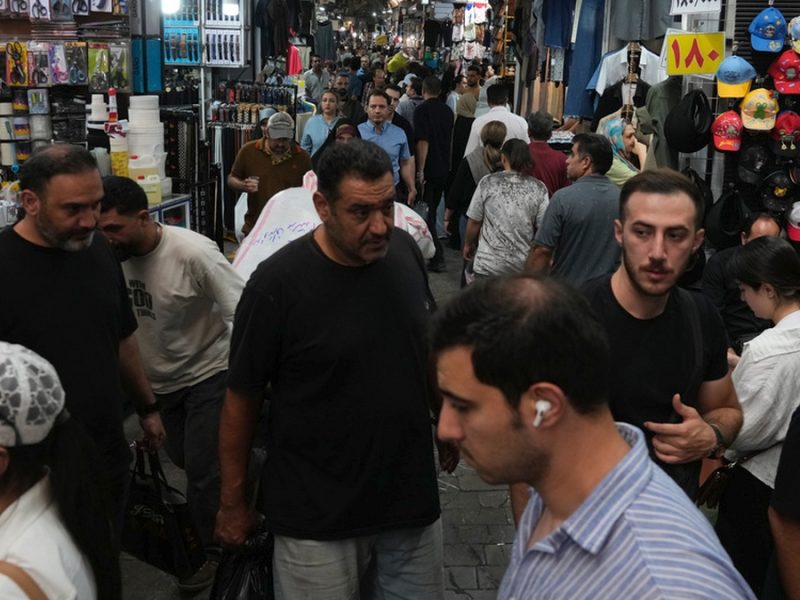 Israel rechaza irse de Gaza hasta que Hamás se desarme; Irán no cede estrecho de Ormuz