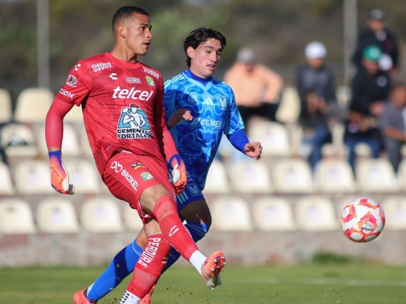 Jordan García jugará a préstamo en Atlante tras caerse su pase a Universidad de Chile