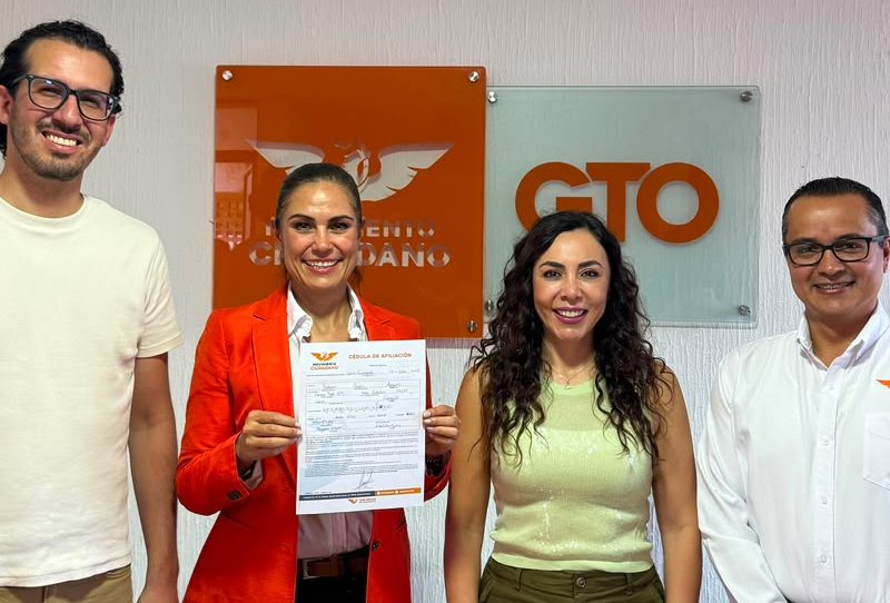 Alejandra Gutiérrez formaliza registro en Movimiento Ciudadano