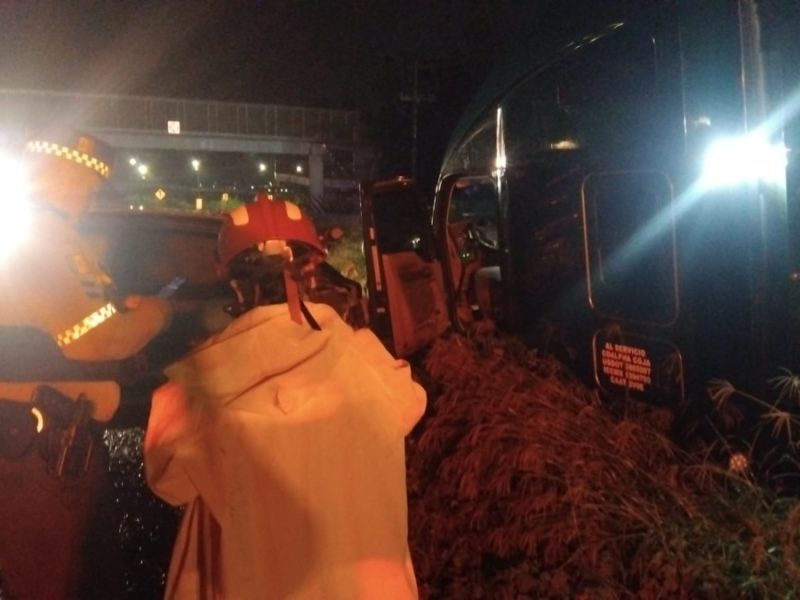 Intensa lluvia no da tregua en Irapuato y provoca más accidentes viales
