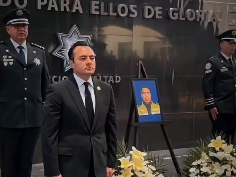 Rinden homenaje a Jesús Francisco, policía estatal asesinado en emboscada en Pénjamo