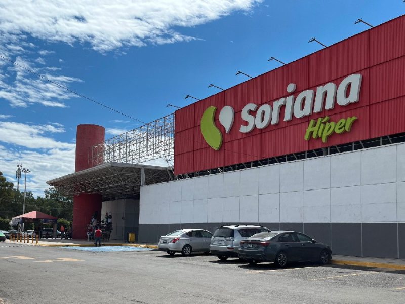 Desconocen en Soriana León plan para cerrar 20 sucursales en el País