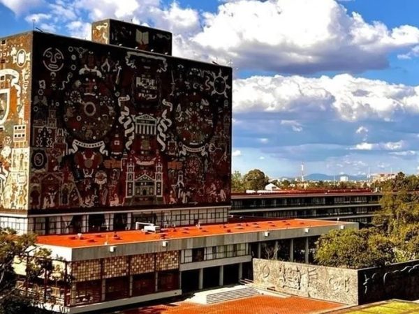 UNAM rompe contrato de 69 millones con empresa tras fallas y trampas en examen de admisión