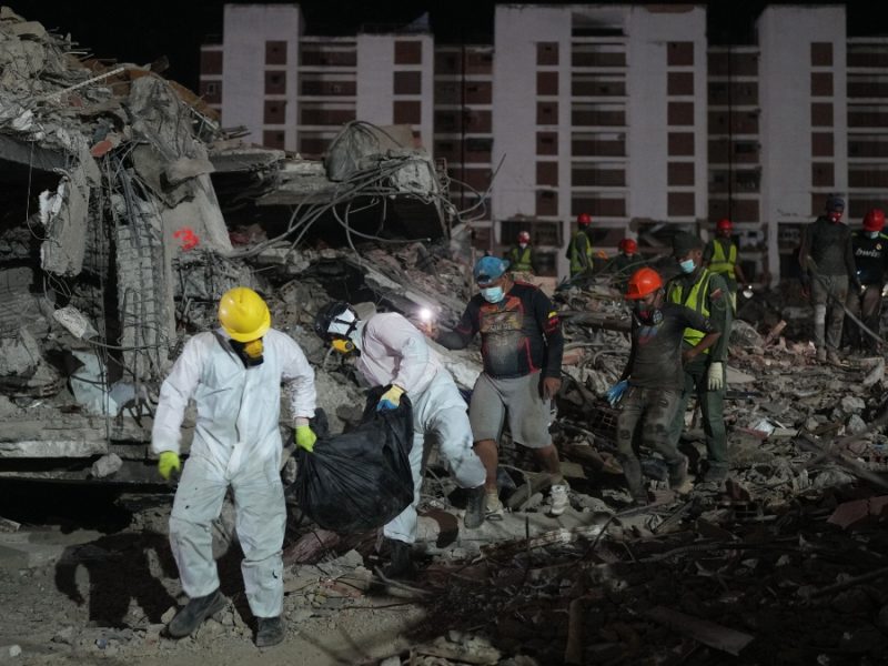 Van 6,125 muertos por terremotos en Venezuela; catástrofe más fuerte en más de un siglo