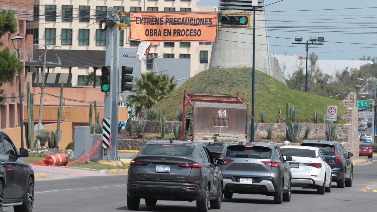 Acusan tráfico insoportable en La Antorcha de León