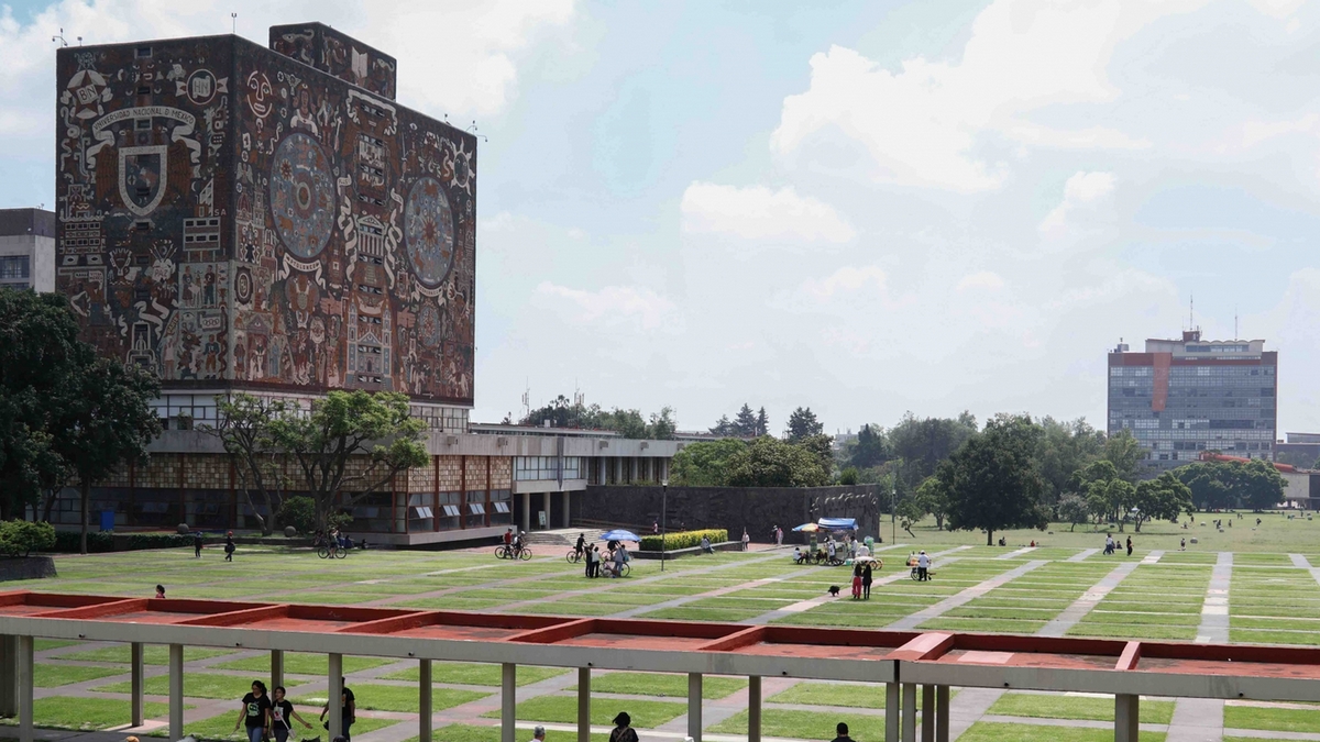 UNAM