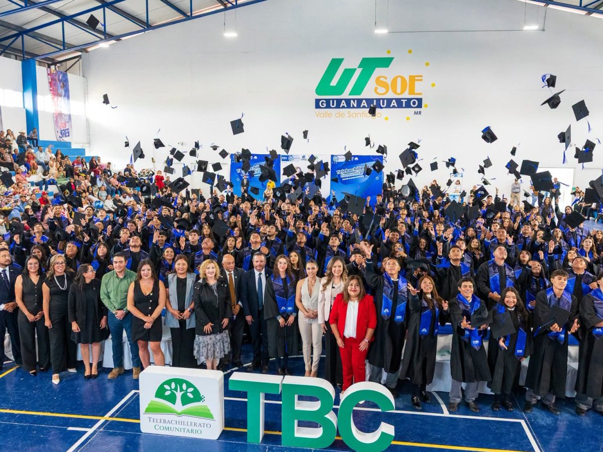 Nueva universidad gratuita en Moroleón oferta ingeniería y dos licenciaturas