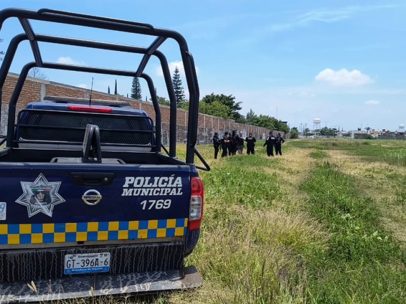 Hallan cuerpo en descomposición atrás del CECyTE Valle Verde de Irapuato