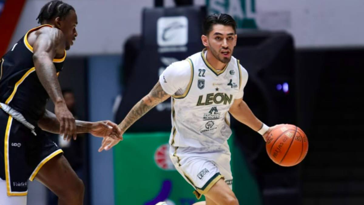Abejas de León cae en el segundo de la Serie ante Panteras de Aguascalientes  - Fotos: León.