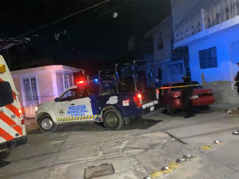 Balean a hombre en el Centro de Acámbaro y lo dejan grave; agresores huyen en moto