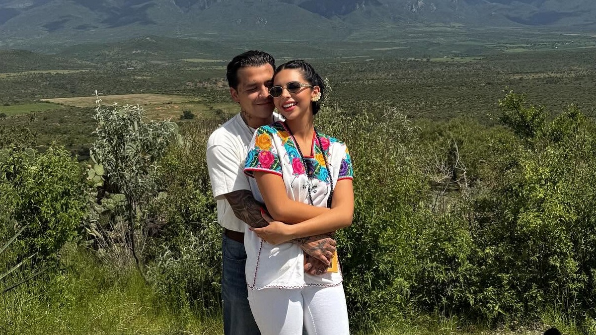 ángela aguilar embarazada