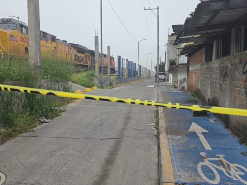 Queda esparcido en vías del tren cuerpo de adulto mayor arrollado en Salamanca