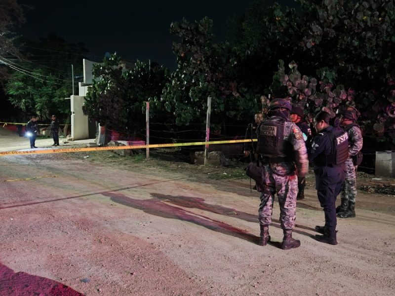 Atacan a balazos a mujer y hombre entre mezquites en San Pedro de los Hernández