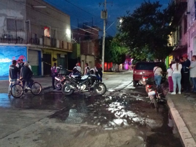 Balean a hombre dentro de su casa en la colonia San Agustín de León