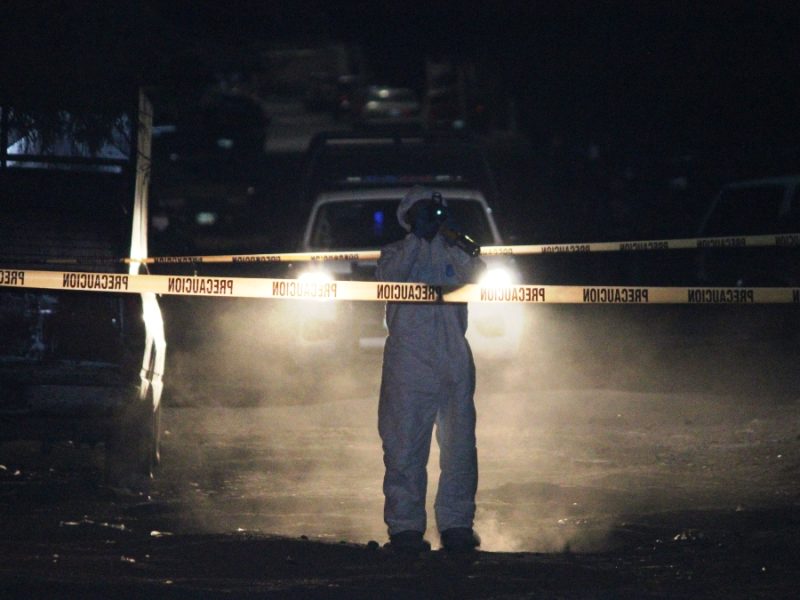 Iban por Jorge y terminan disparándole a dos personas más en autolavado de Exhacienda El Copal